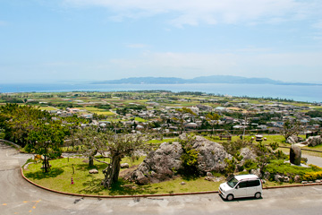 城山（ぐすくやま／伊江島タッチュー）