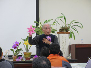 「ラン類に関する講習会～沖縄で簡単！キレイに咲く！バンダの世界～」参加者募集中！