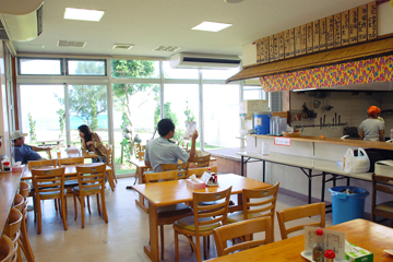 お食事処　東ぬ浜（あがりぬはま）