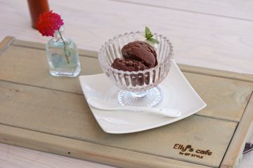 Elly's cafe（エリーズ カフェ）